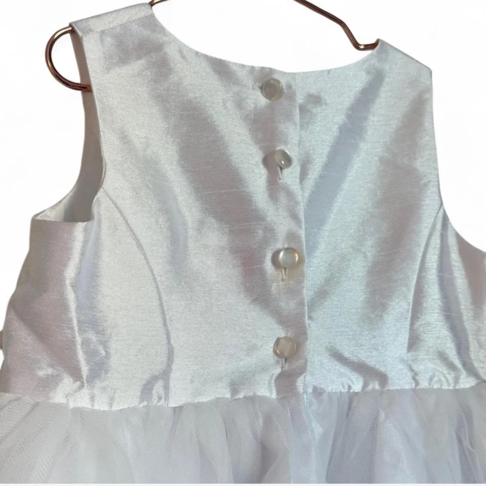 David’s Bridal White Size 4‎ Elegant Sleeveless Tulle Flower Girls Dress - Picture 3 of 3